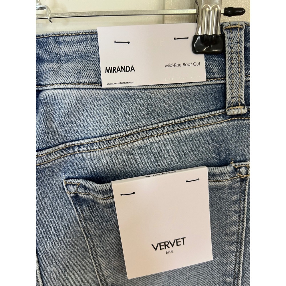 Vervet Blue Miranda Mid-Rise Boot Cut Jeans Light Wash T6460 Size 27 NEW - Picture 4 of 9